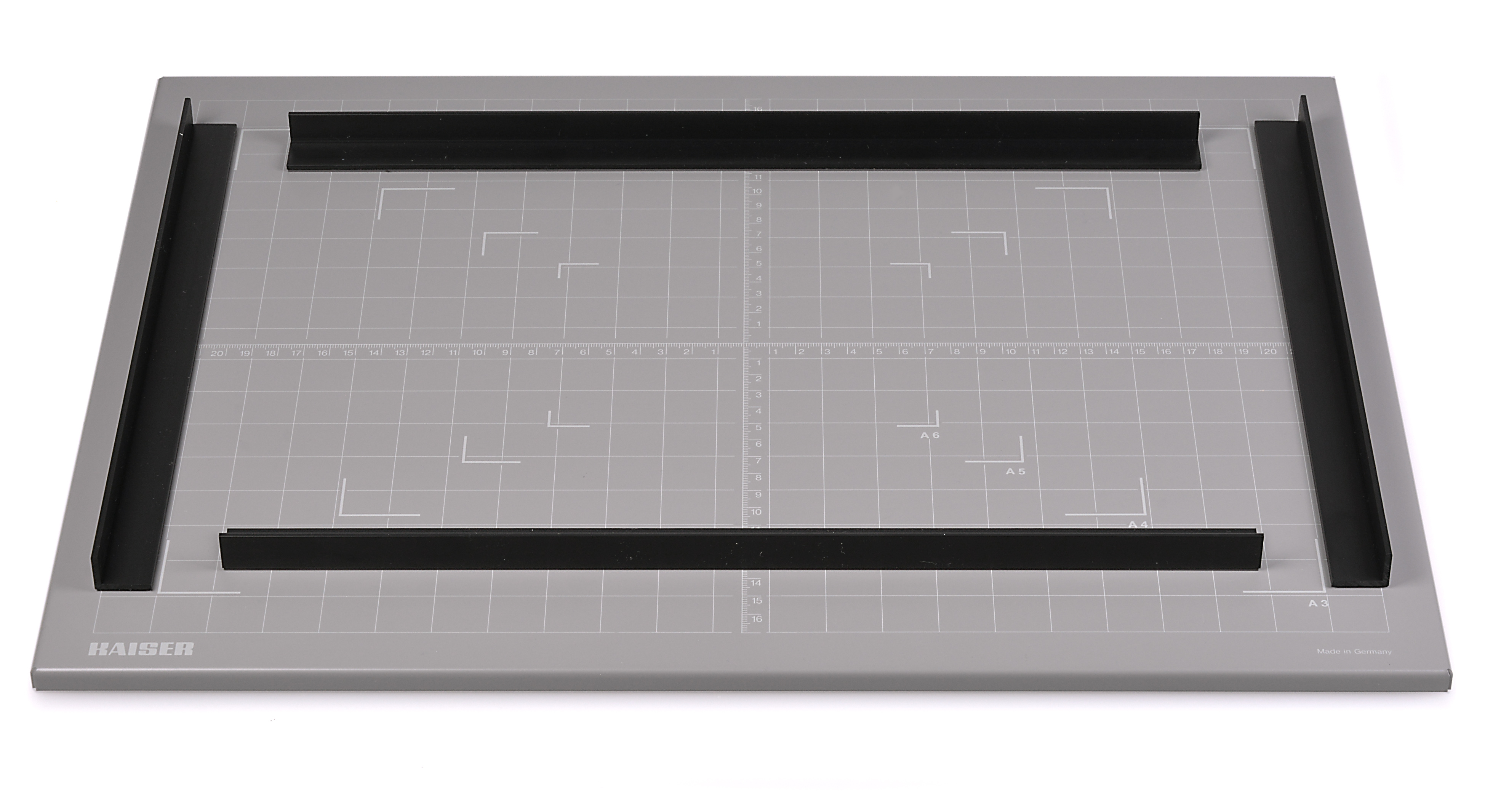 Reproplatte 46x34 cm, inkl. vier magnetischen Vorlagenhaltern