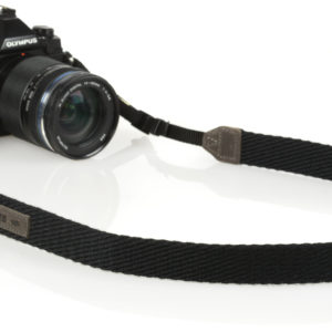 Umhängegurt Ebony 25, gewebter Tragegurt für spiegellose Systemkameras und leichte DSLRs, 25 mm brei$